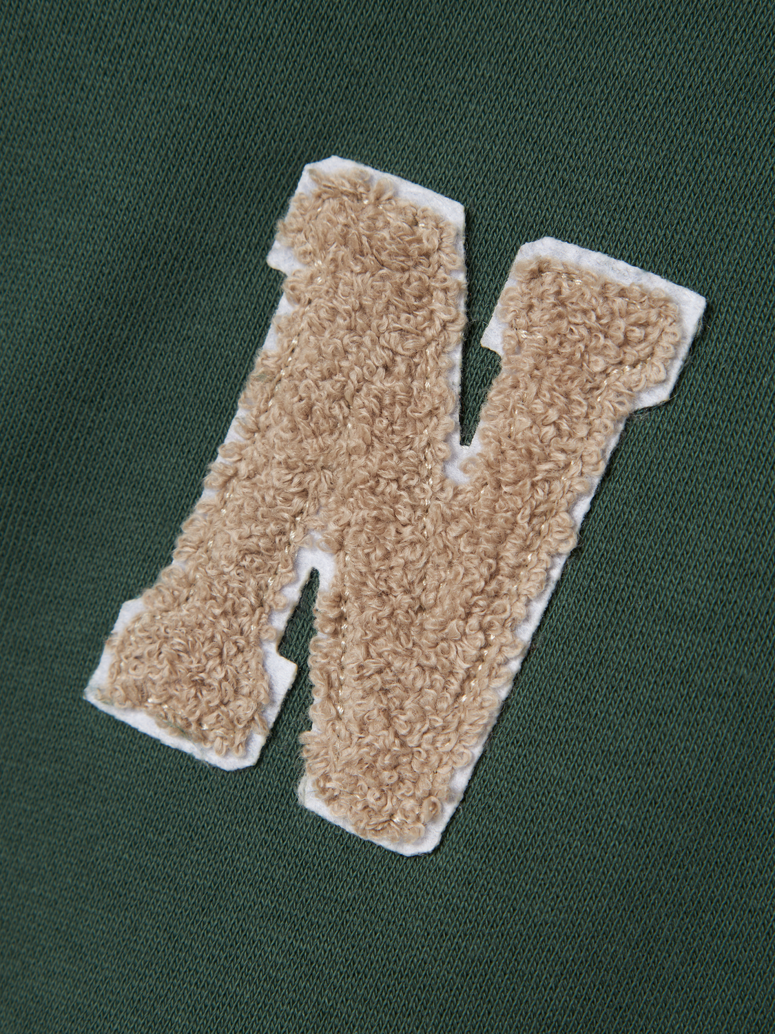 model_shot-front_full